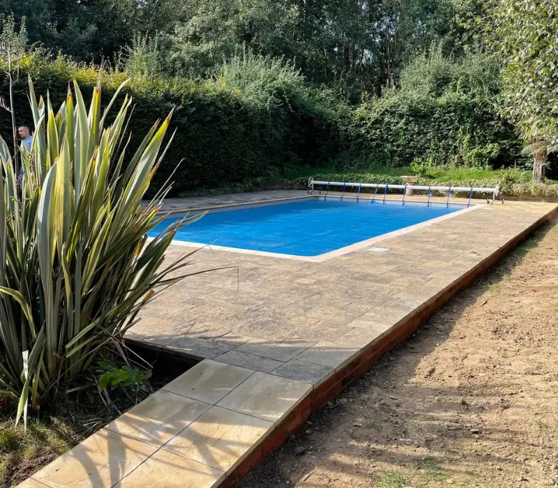 Swimming pool construction company in Kent and East Sussex
